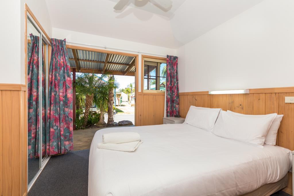 Batemans Bay Marina Resort Exterior photo